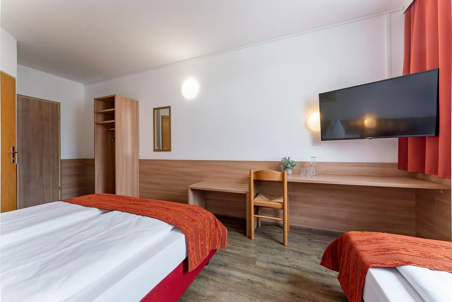 Oekotel Salzburg Messe Hotel